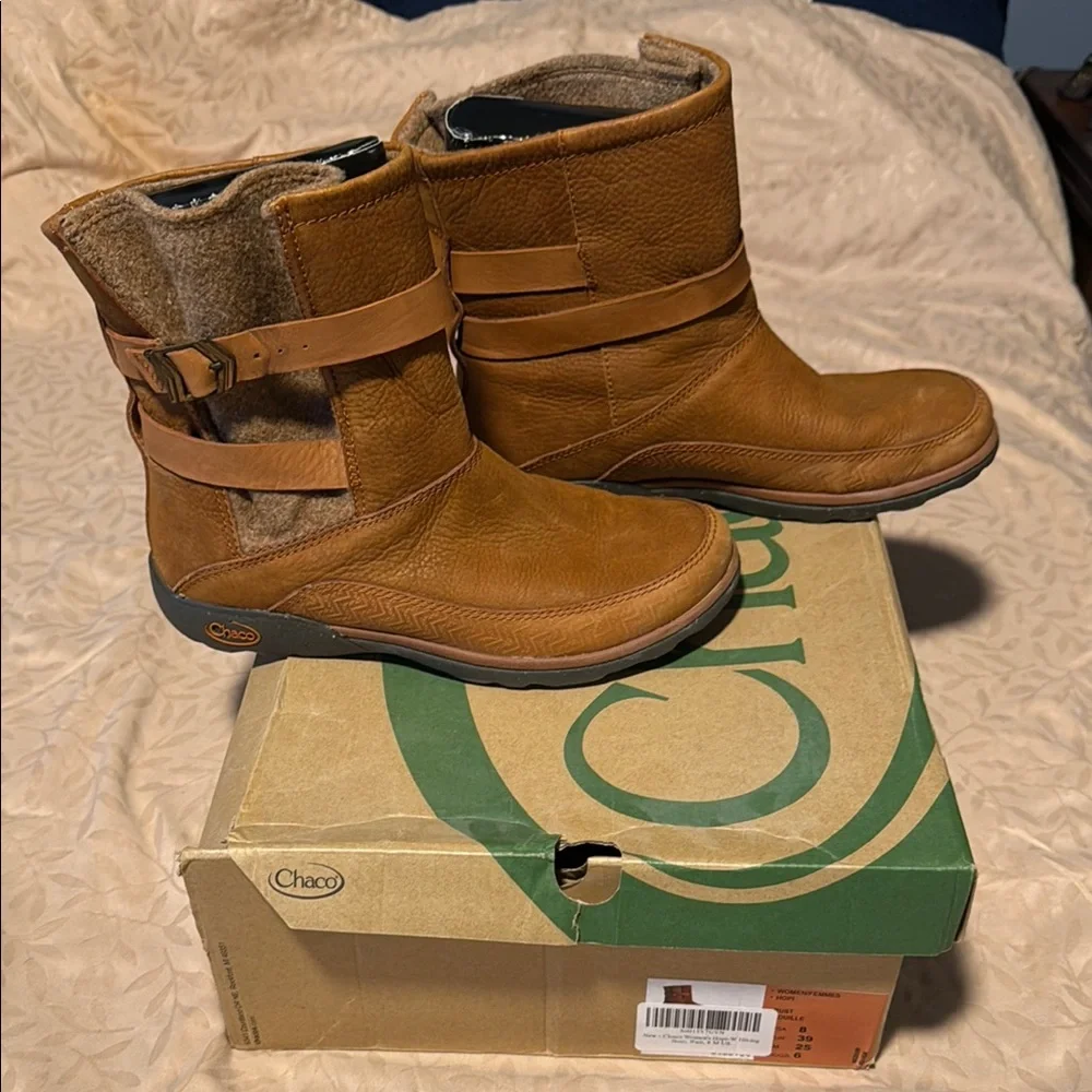 Women’s Chaco Brown Ankle Boots - Picture 2 of 8